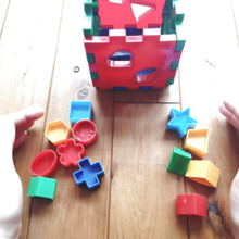 一年生のママへ「合わせる」動作がポイント! 片づけで「たしざん」の意味を身につける