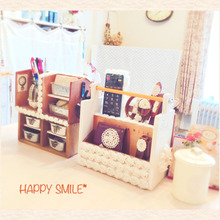 100均グッズで文房具をひとまとめでスッキリ♪収納力バッチリなミニ棚♡