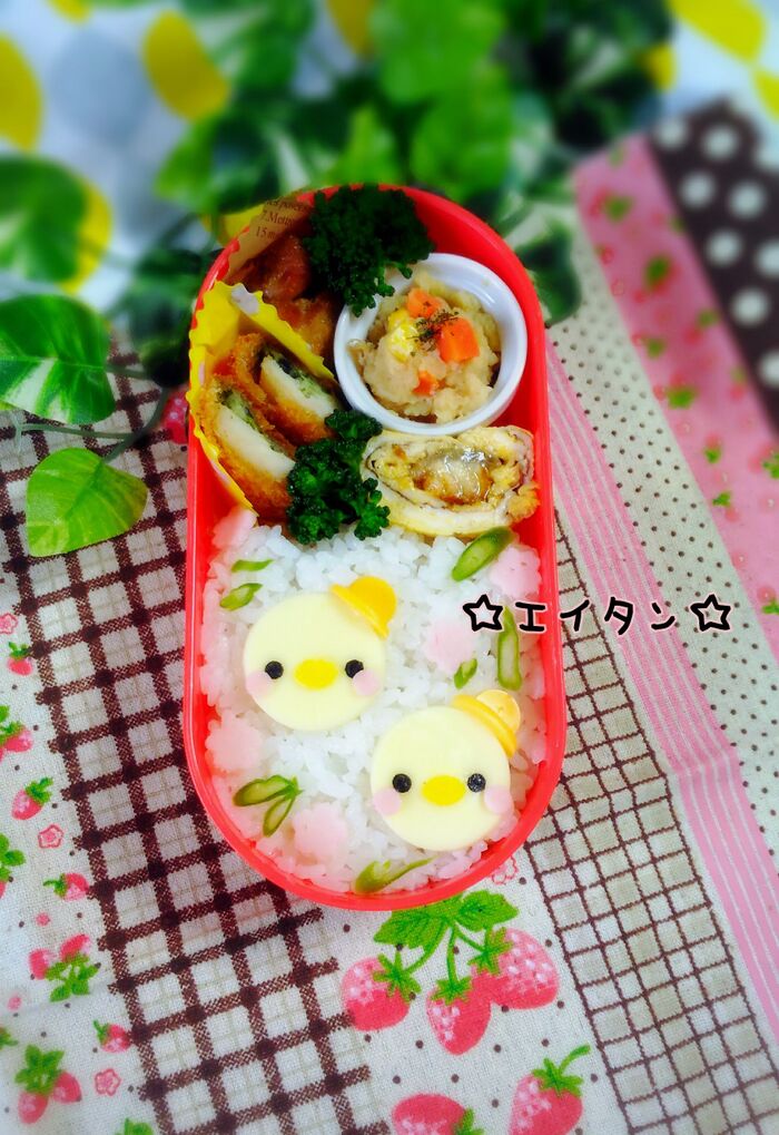 簡単キャラ弁☆まん丸の型deひよこチャン