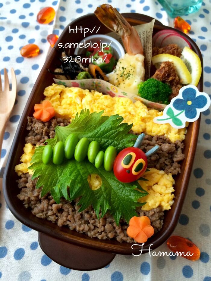 【キャラ弁】はらぺこあおむしを可愛く再現♡