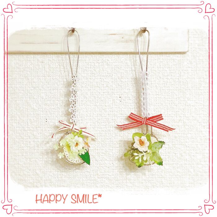 100均の豆腐すくいで可愛い造花の飾り雑貨♡