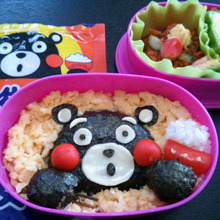 復興応援キャラ弁!ご飯を食べる元気なくまモン!みんなに笑顔を!