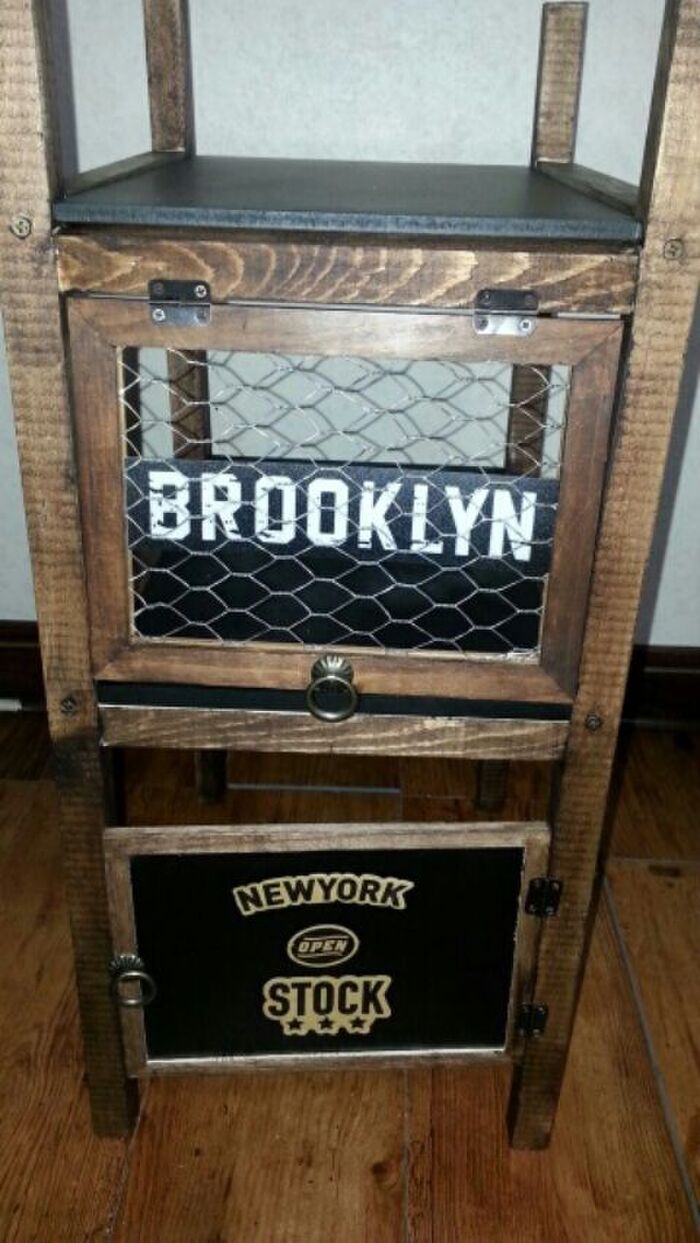 端材の2センチ角材でDIY!キッチン出窓の収納