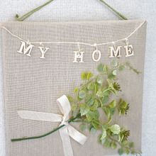 作業時間5分で簡単!100均フェイクグリーンで立体的ファブリックパネル作り!