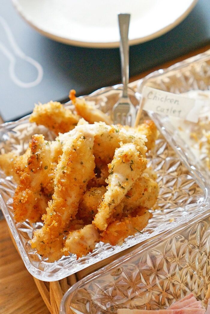 メニュー⑥細切りむね肉のチキンカツレツ