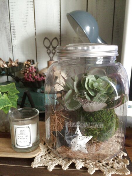 ガラス容器とフェイクグリーンで作るテラリウム