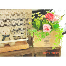 手提げ袋とスポンジでフラワーインテリア♡