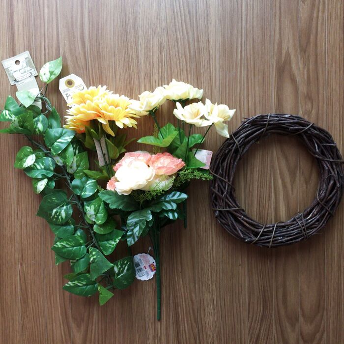 材料をそろえます。