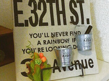 100均★セリアだけで@玄関にサインボード兼はんこホルダー。