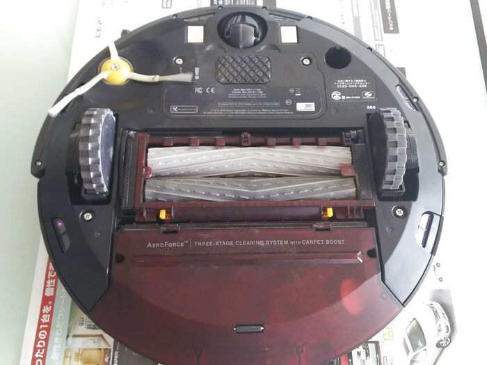 ロボット掃除機 ”ルンバ” のお手入れ方法について