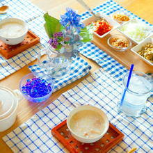 100均グッズ大集合!季節のあじさいテーブルコーデ&中華粥で簡単リッチなおもてなし