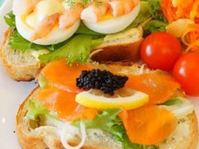 大人数ワイワイ♪ホームパーティーにはオープンサンドが楽!