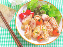 余りご飯を春巻きに♡豚ロース薄切り肉とトマトチーズご飯春巻き♡