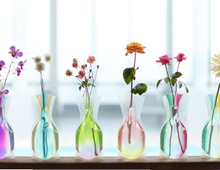 ビニールの折りたためる花瓶!D-BROSのフラワーベースがおしゃれすぎる
