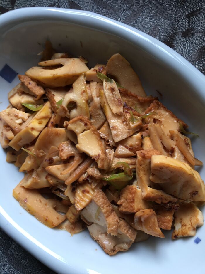 ネギを入れてさらに美味しく!筍おかずと筍おにぎりの簡単レシピ