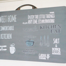 セリアの木製まな板で作る!超簡単インテリアボード