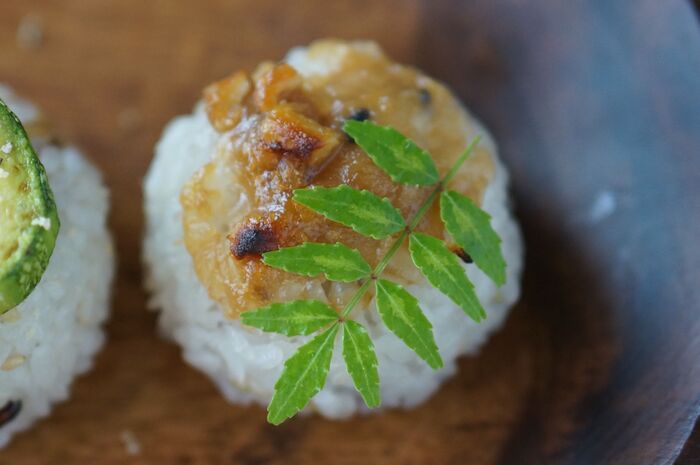 くるみ味噌の焼きごま油おにぎり
