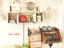 オール100均で作る!おしゃれで可愛いベンチ風飾り棚♡