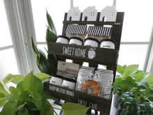 全部100均!かわいいカフェ風お菓子ラック♡