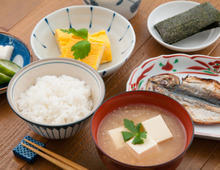 なぜ世界が認めた？日本の伝統食「和食」が健康によい理由
