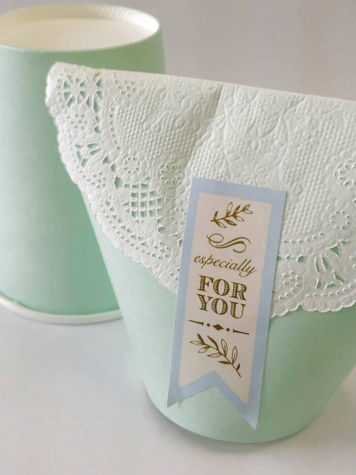 100均の紙コップでおしゃれにラッピング♪