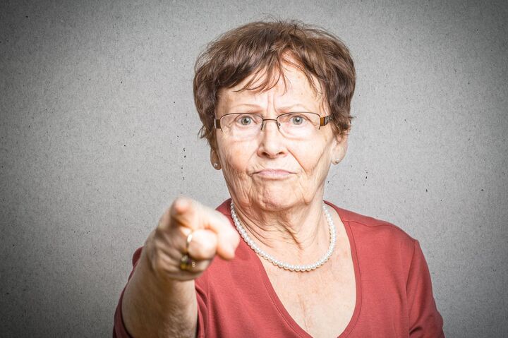 余計なお世話すぎ!親族に言われた、子どもに対する無神経な発言