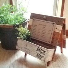 100均すのこDIY☆カフェ看板風ちょこっと収納