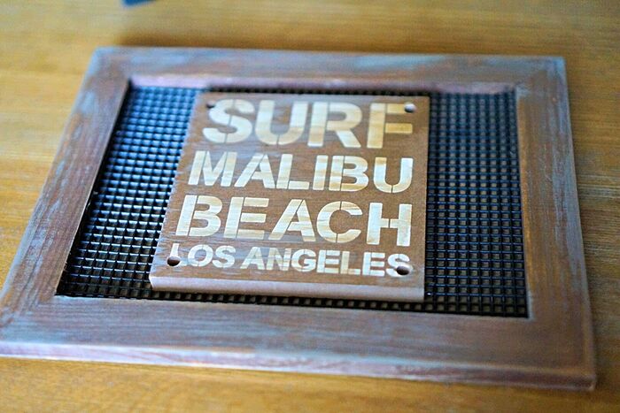 手順2.MDFボードビーチを貼る