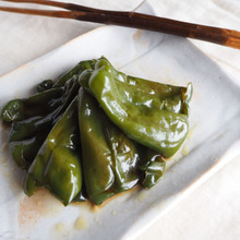 子供もぺろりと食べる「まるごとピーマンのとろっと煮」美味しく大量消費!