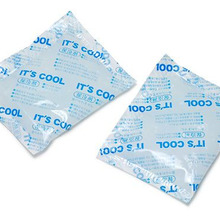 ケーキ屋さんでケーキやプリンなどを買ったときに入れてくれる保冷剤が…エエッ!あれに変身♪