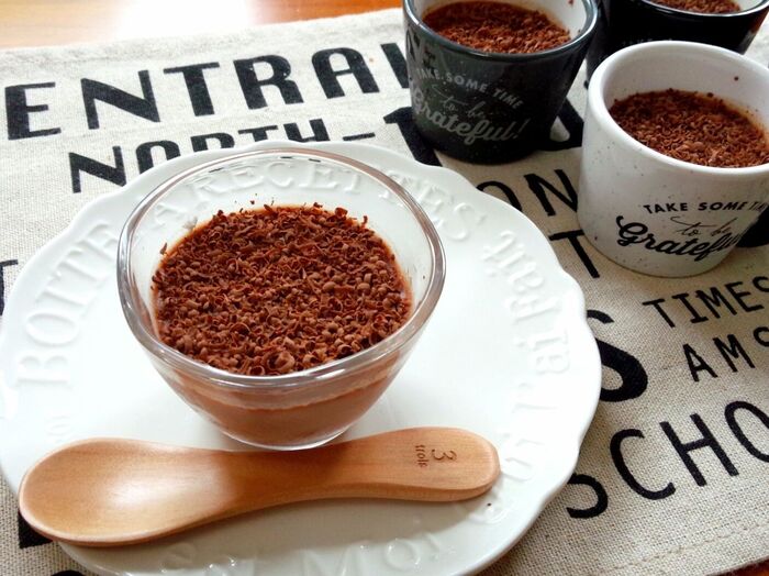 父の日にも◎!板チョコ1枚で簡単!滑らか&ビターチョコレートパンナコッタ