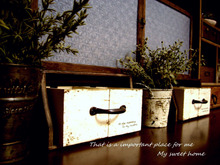 100均木箱3点で、簡単シャビーな小物入れ ♪