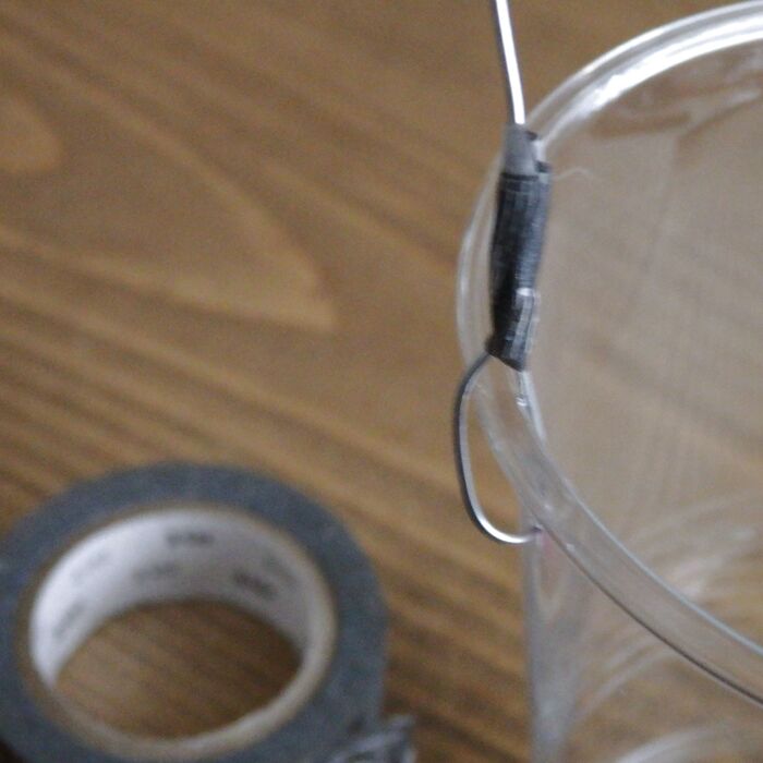 マステで保護します。