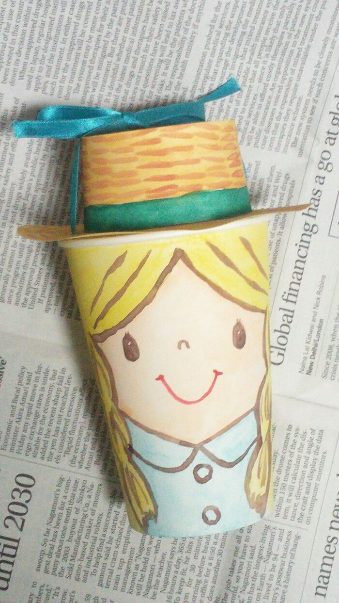 麦わら帽子が可愛い♪ 紙コップで女の子ボックスをハンドメイド