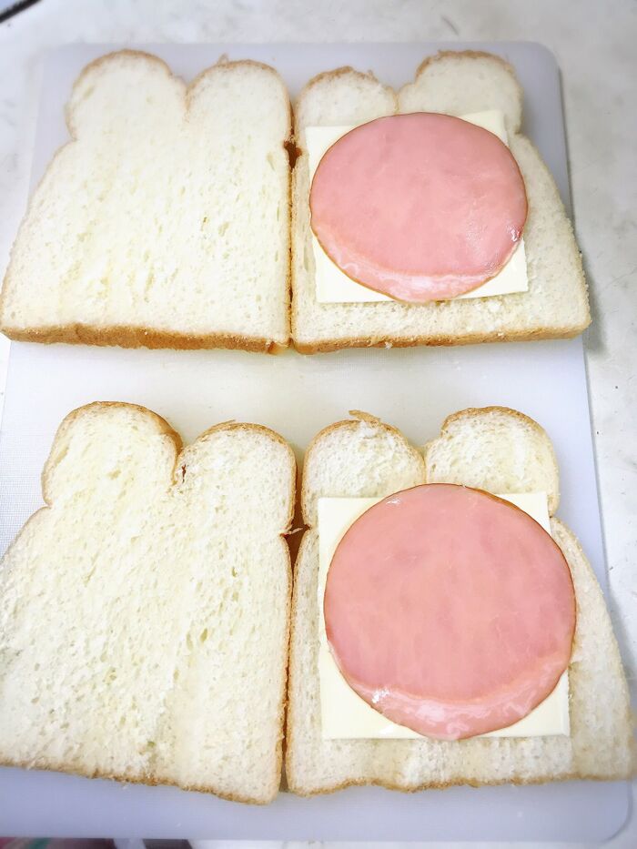 サンドイッチを作ります。