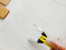 200円で実現⁈トイレの壁を憧れの漆喰風にDIY!