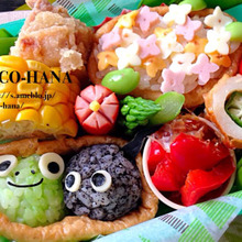 あじさいとかえる親子のオープンいなり