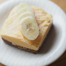 牛乳パックがあれば10分で作れる「プリンタルト」が美味しすぎる!【作ってみた】