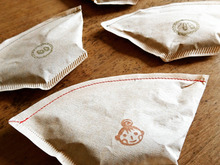 スゴイ!一晩で効く!靴の臭い!簡単♪コーヒーかすで消臭剤♡