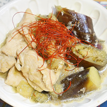 レンジ蒸しなすとむね肉で冷やしても美味しい塩煮物!