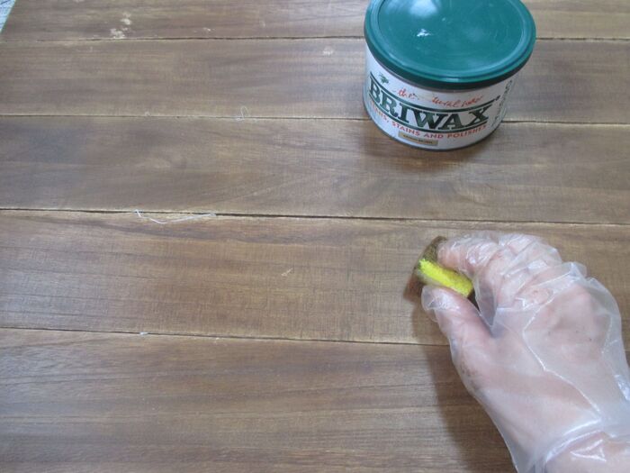 ④ブライワックスを塗る。
