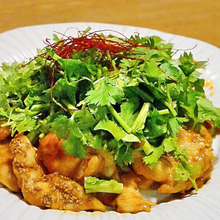 夏にピッタリ☆甘辛酸っぱいむね肉のアジア風照り焼きレシピ