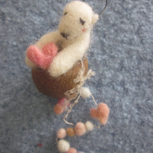 ドライの松ぼっくりや木の実を使った♬ちっちゃなオブジェ