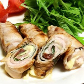 夏バテ対策に!簡単レシピ【梅と大葉の豚肉巻】