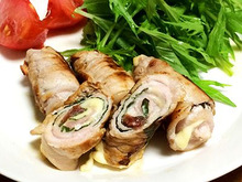 夏バテ対策に!簡単レシピ【梅と大葉の豚肉巻】