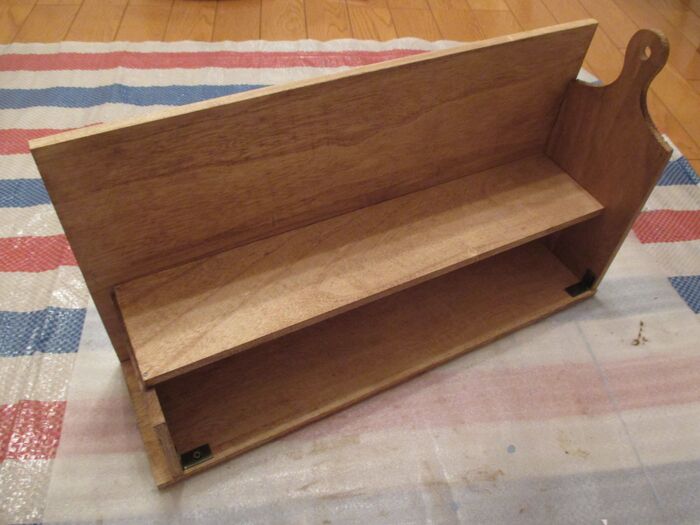 ⑧それを、写真のようにくぎでつける。