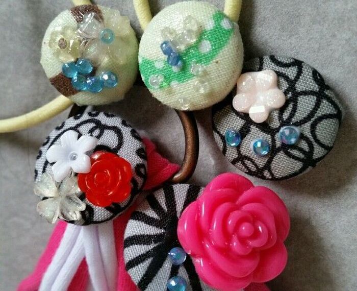 ゴムを通したりして完成