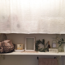 つっぱり棒とカフェカーテンで目隠し