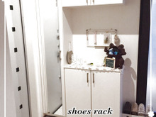 玄関を美しく〜その④〜下駄箱下にお手入れも簡単な収納を100均でDIY