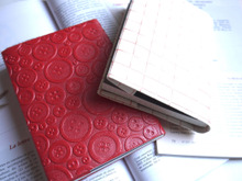 簡単・丈夫「壁紙折るだけブックカバー」